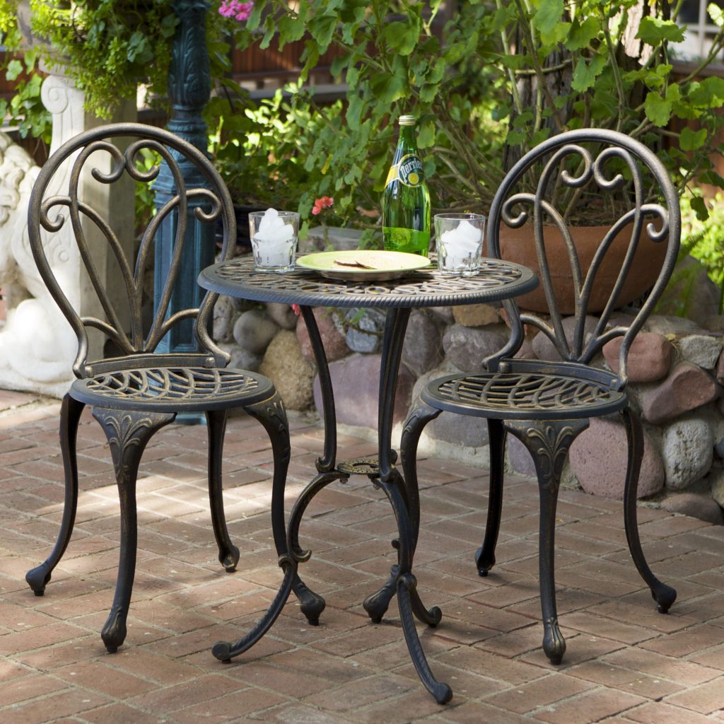 Italian garden table set