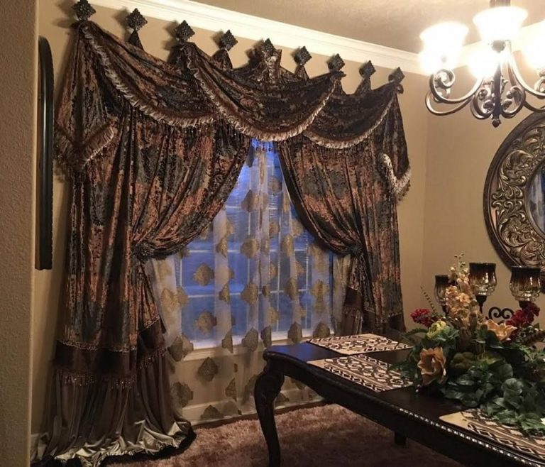 12 Luxurious Tuscan Draperies Ideas for Your Tuscany Dream Home