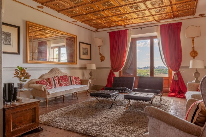 12 Luxurious Tuscan Draperies Ideas for Your Tuscany Dream Home