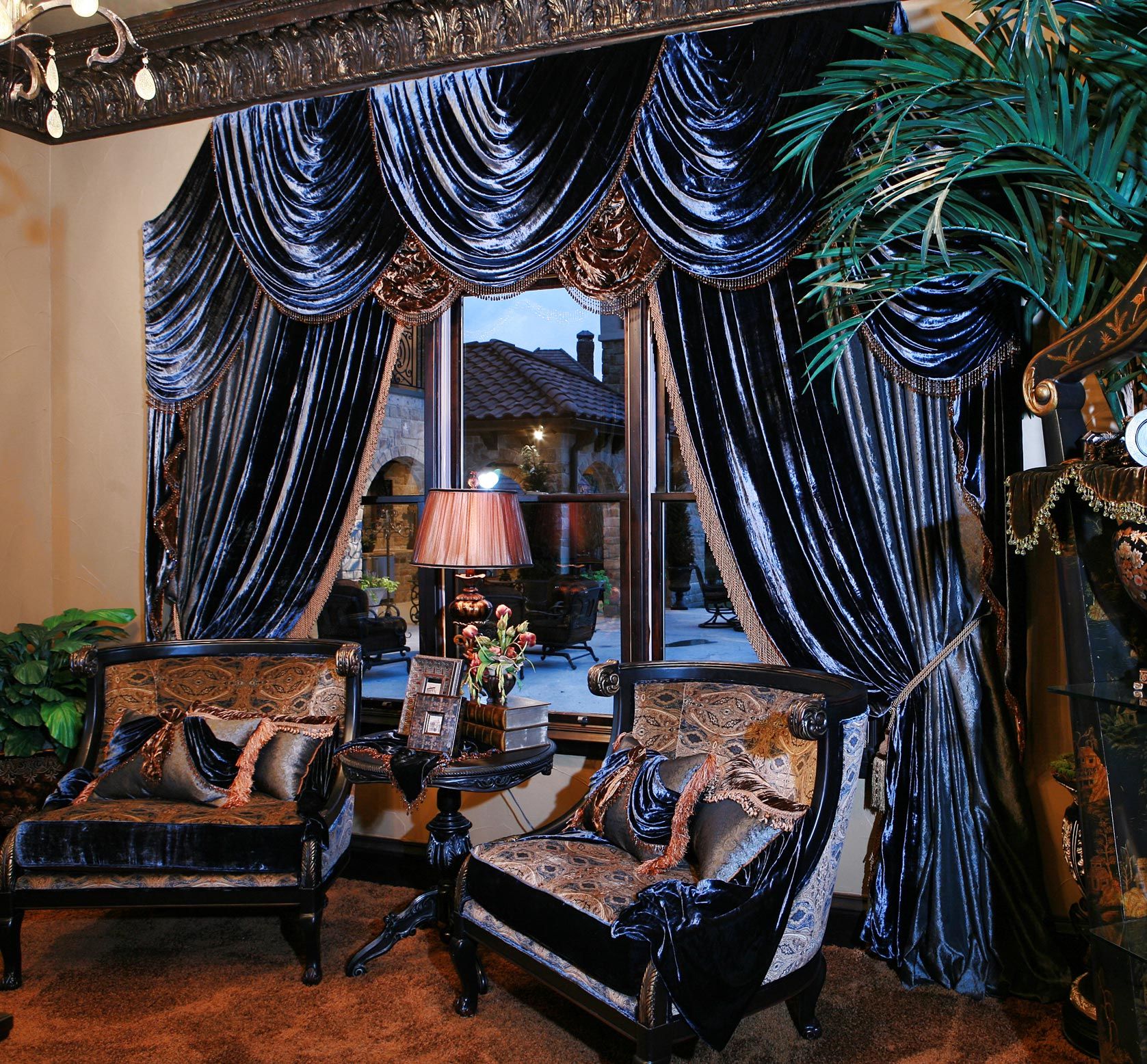 12 Luxurious Tuscan Draperies Ideas for Your Tuscany Dream Home